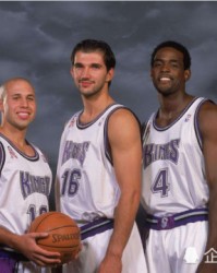  VAR争议判罚引众怒，英超裁判组遭抨击  